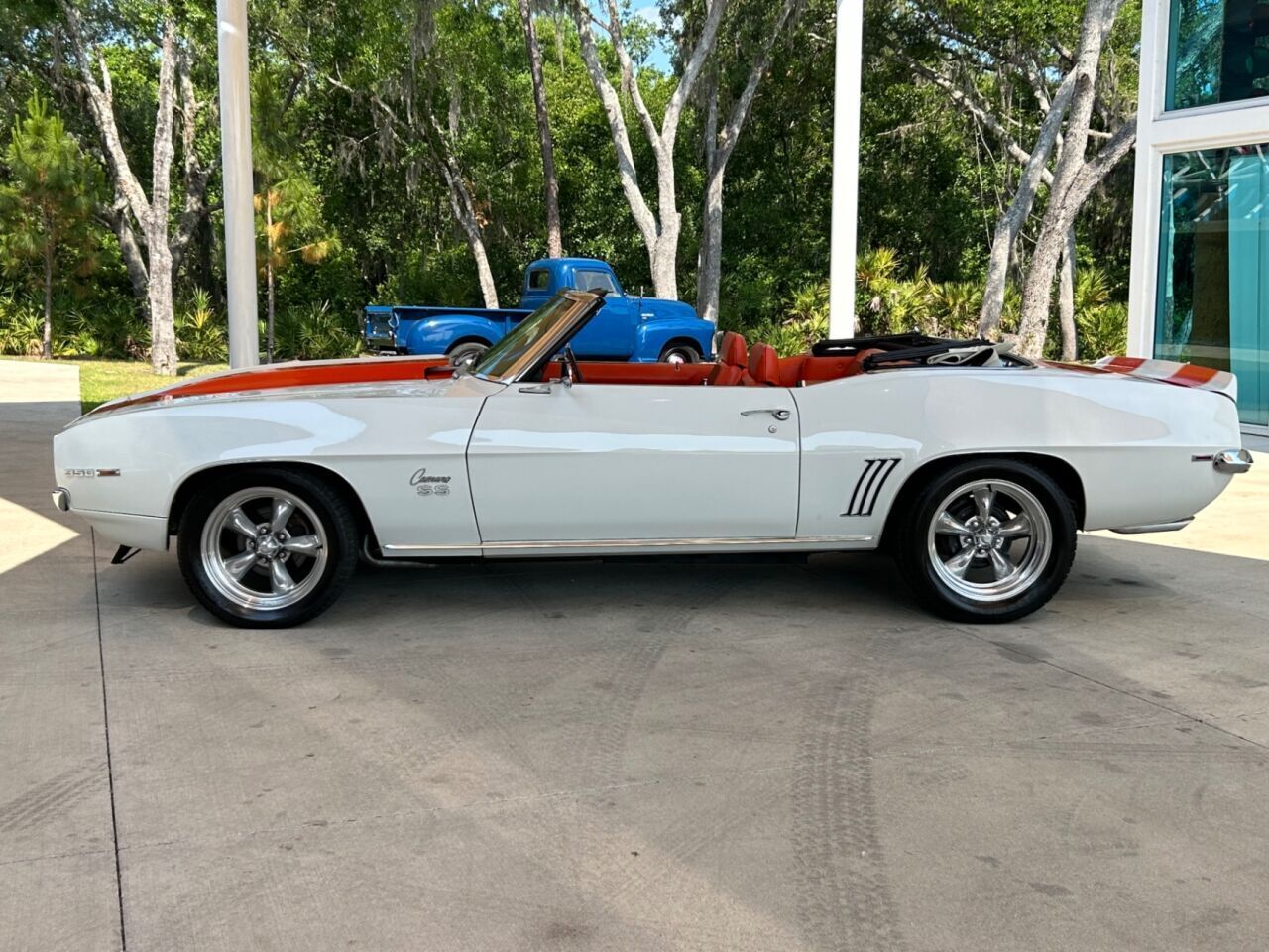 Chevrolet-Camaro-1969-Convertible-10