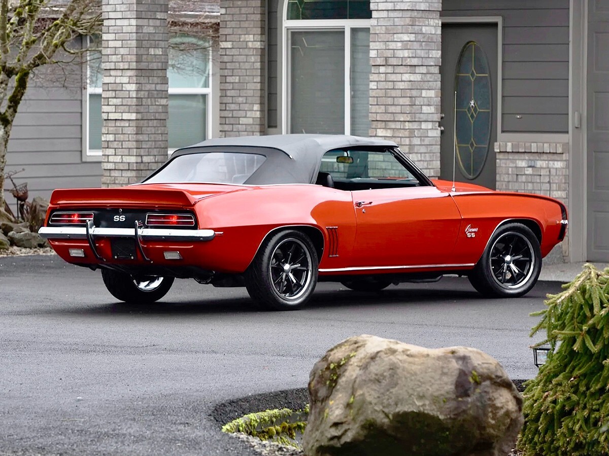 Chevrolet-Camaro-1969-Convertible-10