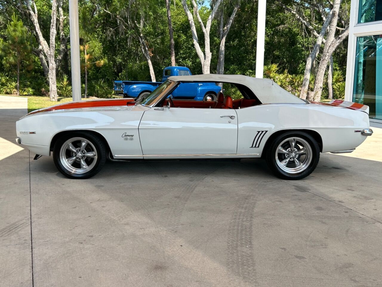 Chevrolet-Camaro-1969-Convertible-15