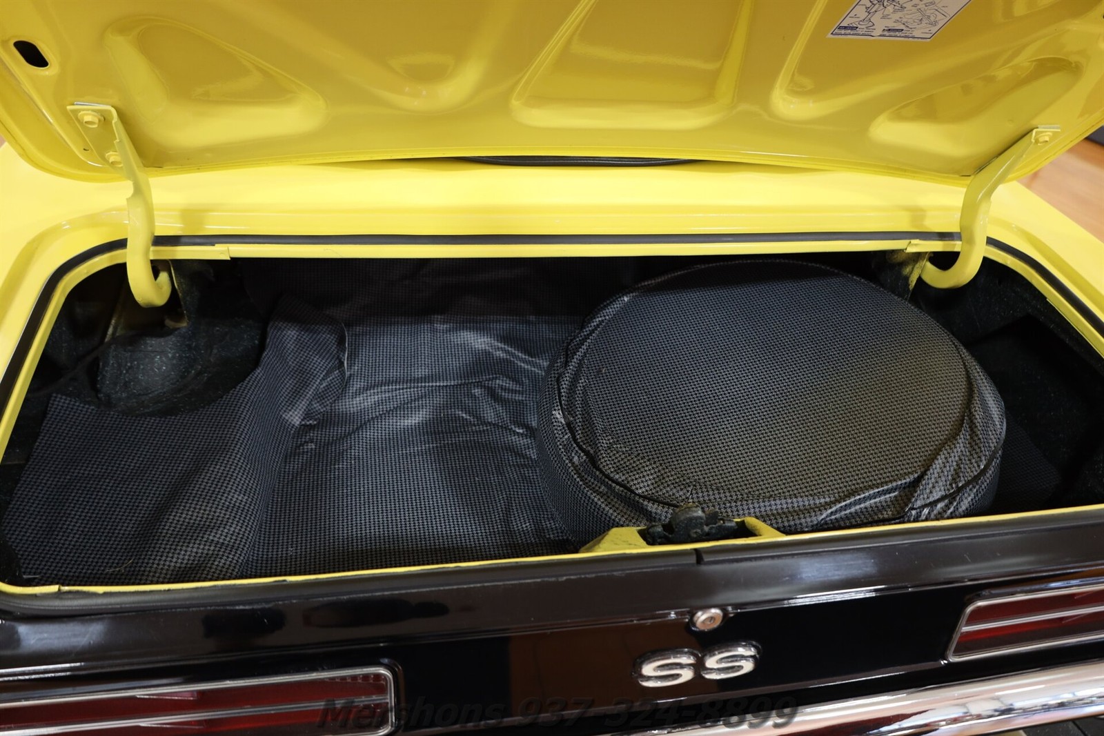Chevrolet-Camaro-1969-Convertible-16