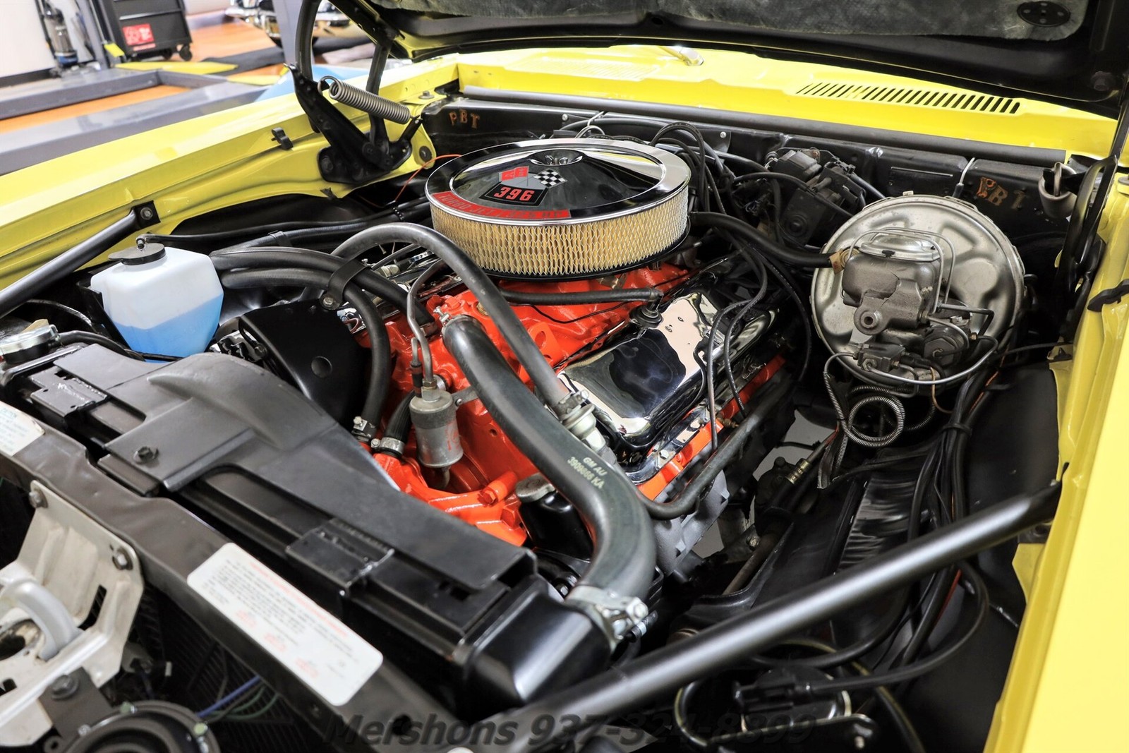 Chevrolet-Camaro-1969-Convertible-2