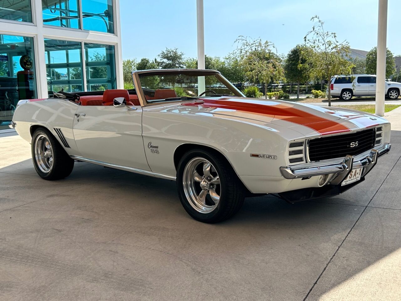 Chevrolet-Camaro-1969-Convertible-2
