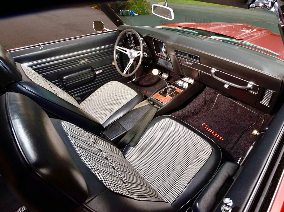 Chevrolet-Camaro-1969-Convertible-26