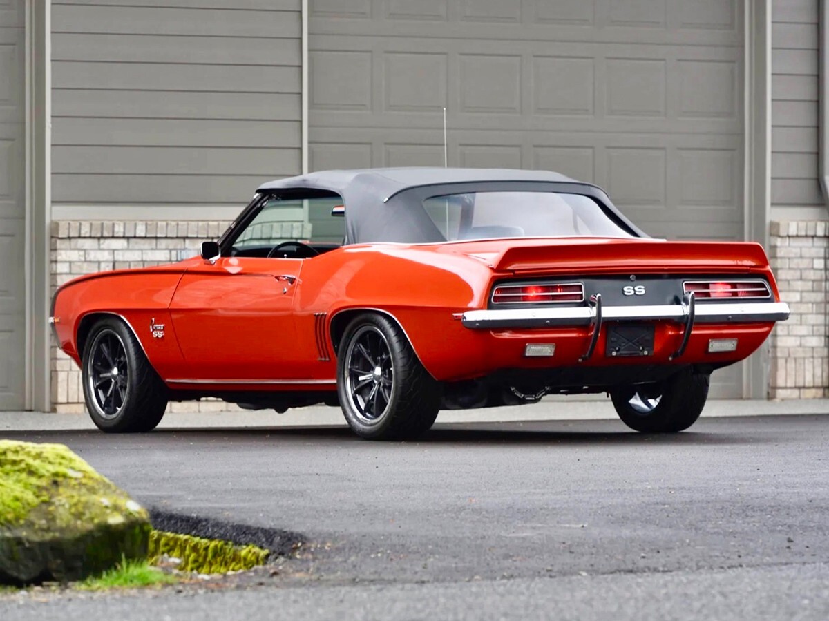 Chevrolet-Camaro-1969-Convertible-3