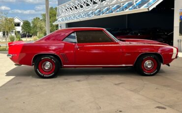 Chevrolet-Camaro-1969-Convertible-3