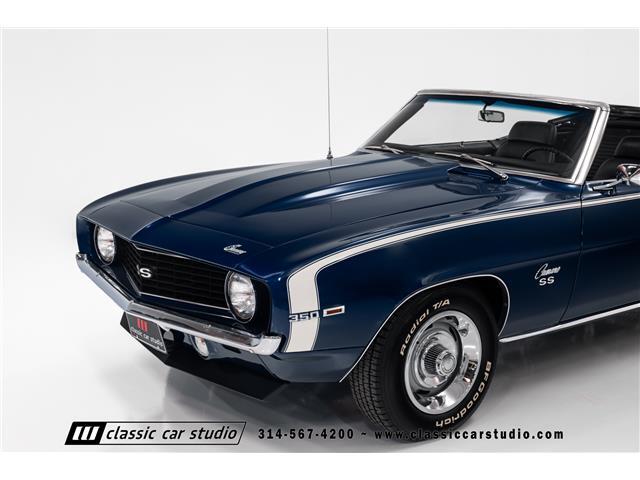 Chevrolet-Camaro-1969-Convertible-4