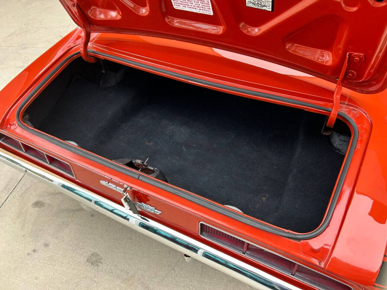 Chevrolet-Camaro-1969-Convertible-6