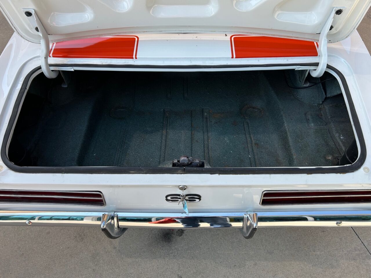 Chevrolet-Camaro-1969-Convertible-7