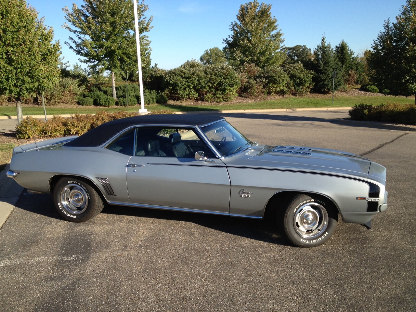 Chevrolet-Camaro-1969-Coupe-1