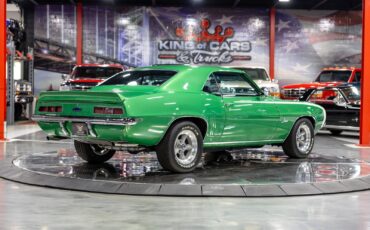 Chevrolet-Camaro-1969-Coupe-11