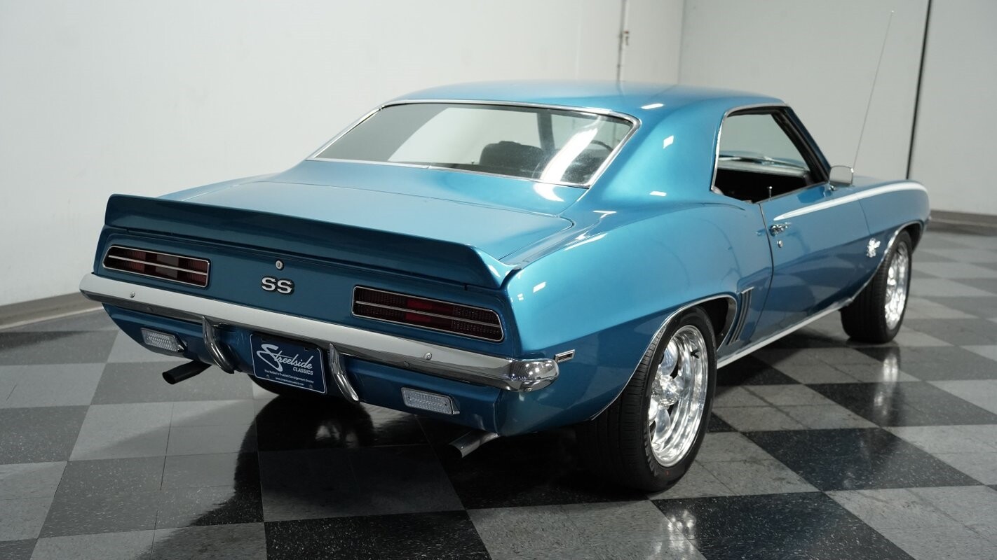 Chevrolet-Camaro-1969-Coupe-11