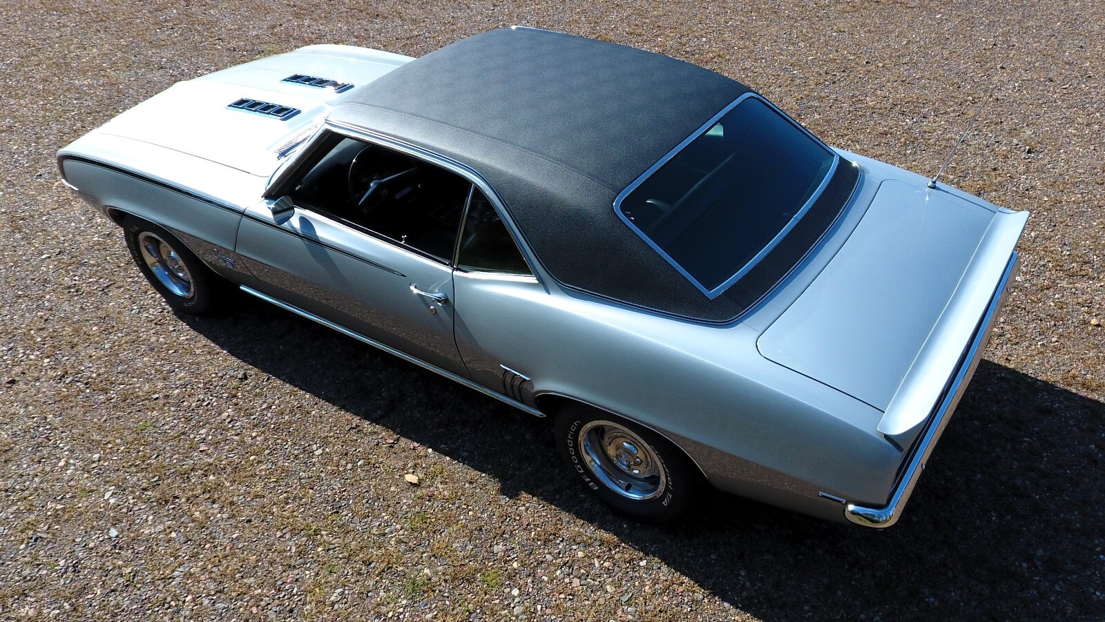 Chevrolet-Camaro-1969-Coupe-12