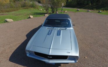 Chevrolet-Camaro-1969-Coupe-13