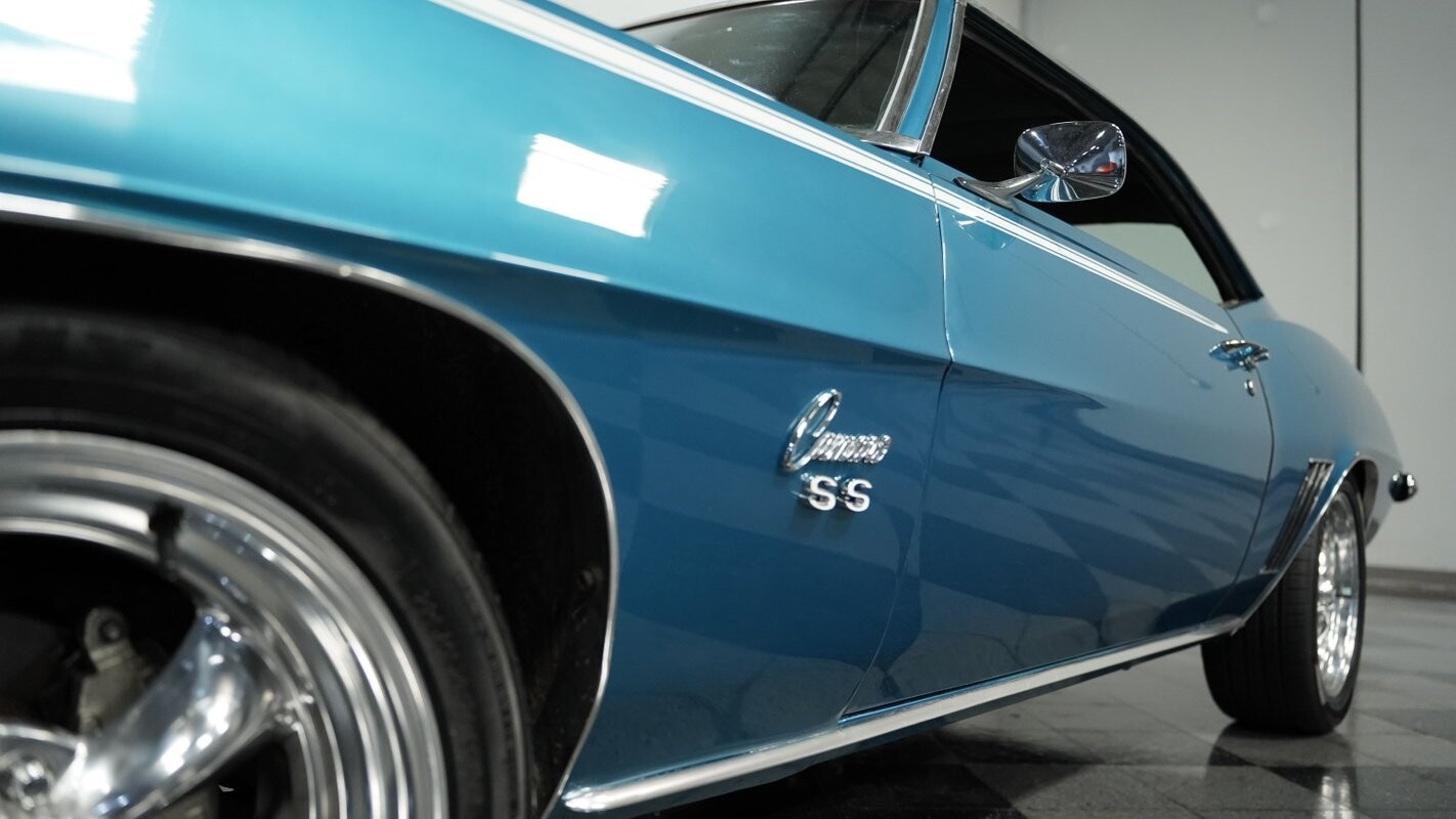 Chevrolet-Camaro-1969-Coupe-19