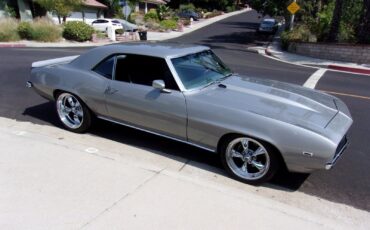 Chevrolet-Camaro-1969-Coupe-2