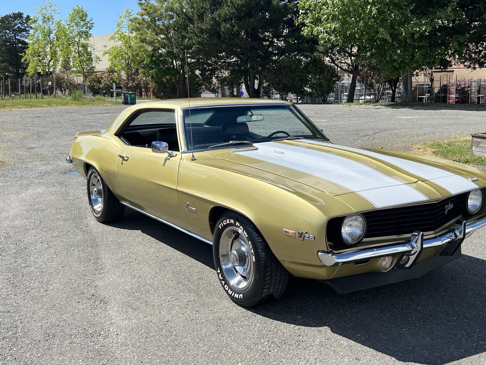 Chevrolet-Camaro-1969-Coupe-2