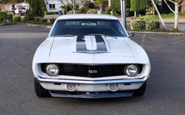 Chevrolet-Camaro-1969-Coupe-2