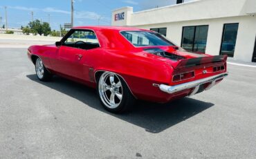 Chevrolet-Camaro-1969-Coupe-2
