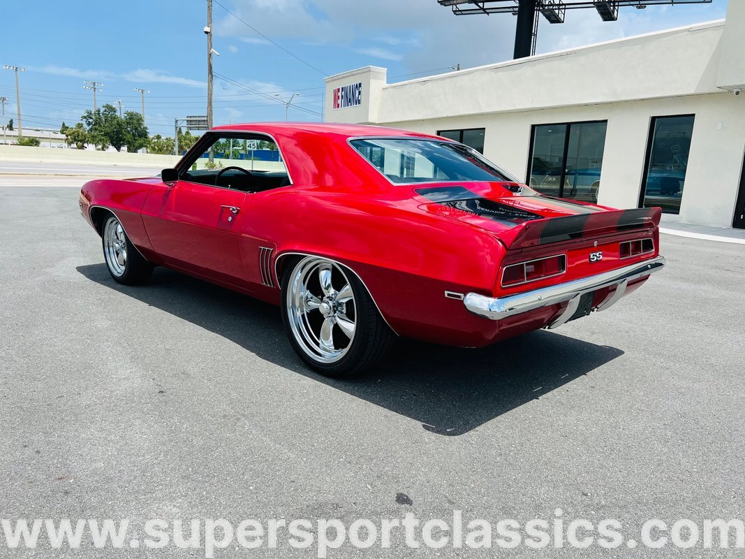 Chevrolet-Camaro-1969-Coupe-2