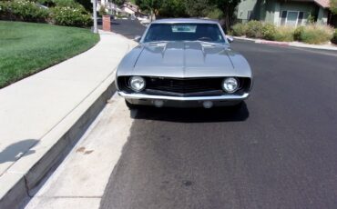 Chevrolet-Camaro-1969-Coupe-21