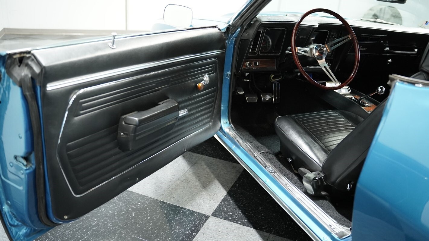 Chevrolet-Camaro-1969-Coupe-29