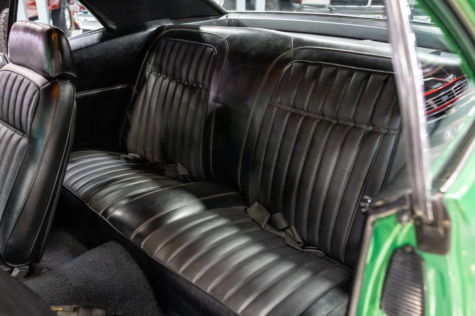 Chevrolet-Camaro-1969-Coupe-30