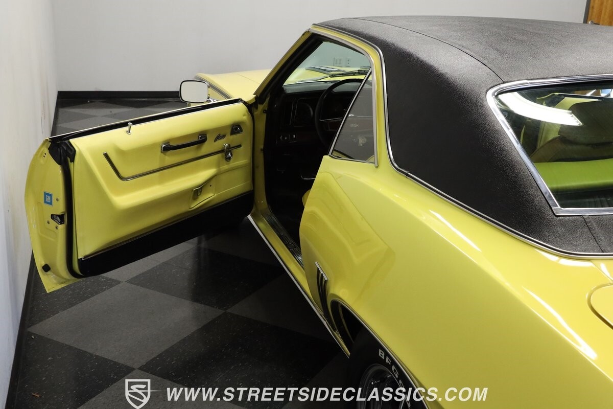 Chevrolet-Camaro-1969-Coupe-32