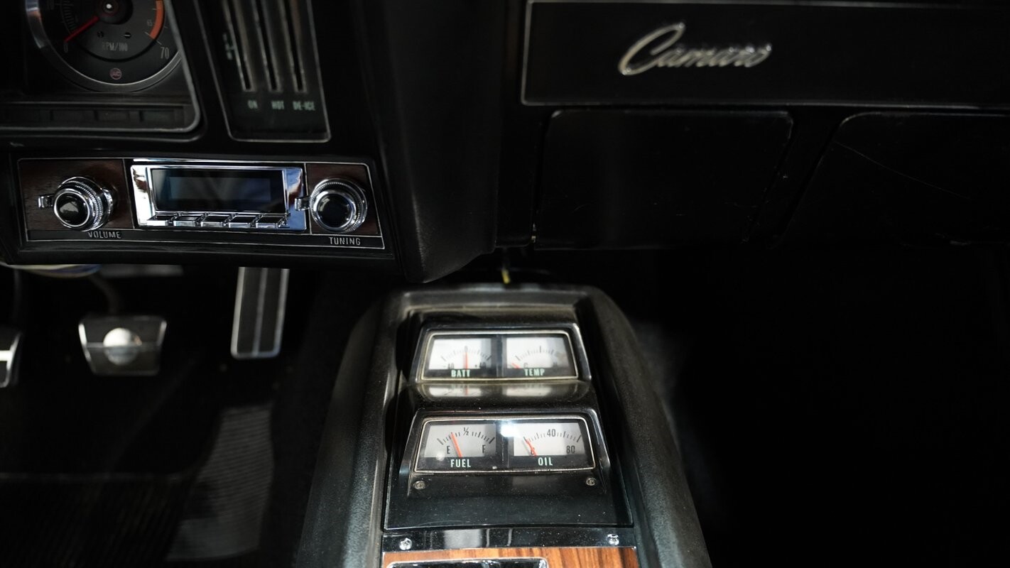 Chevrolet-Camaro-1969-Coupe-35