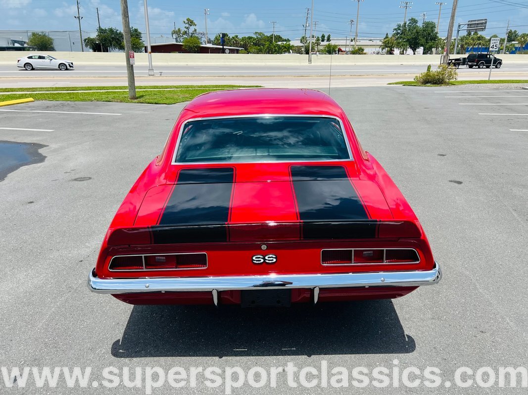 Chevrolet-Camaro-1969-Coupe-4