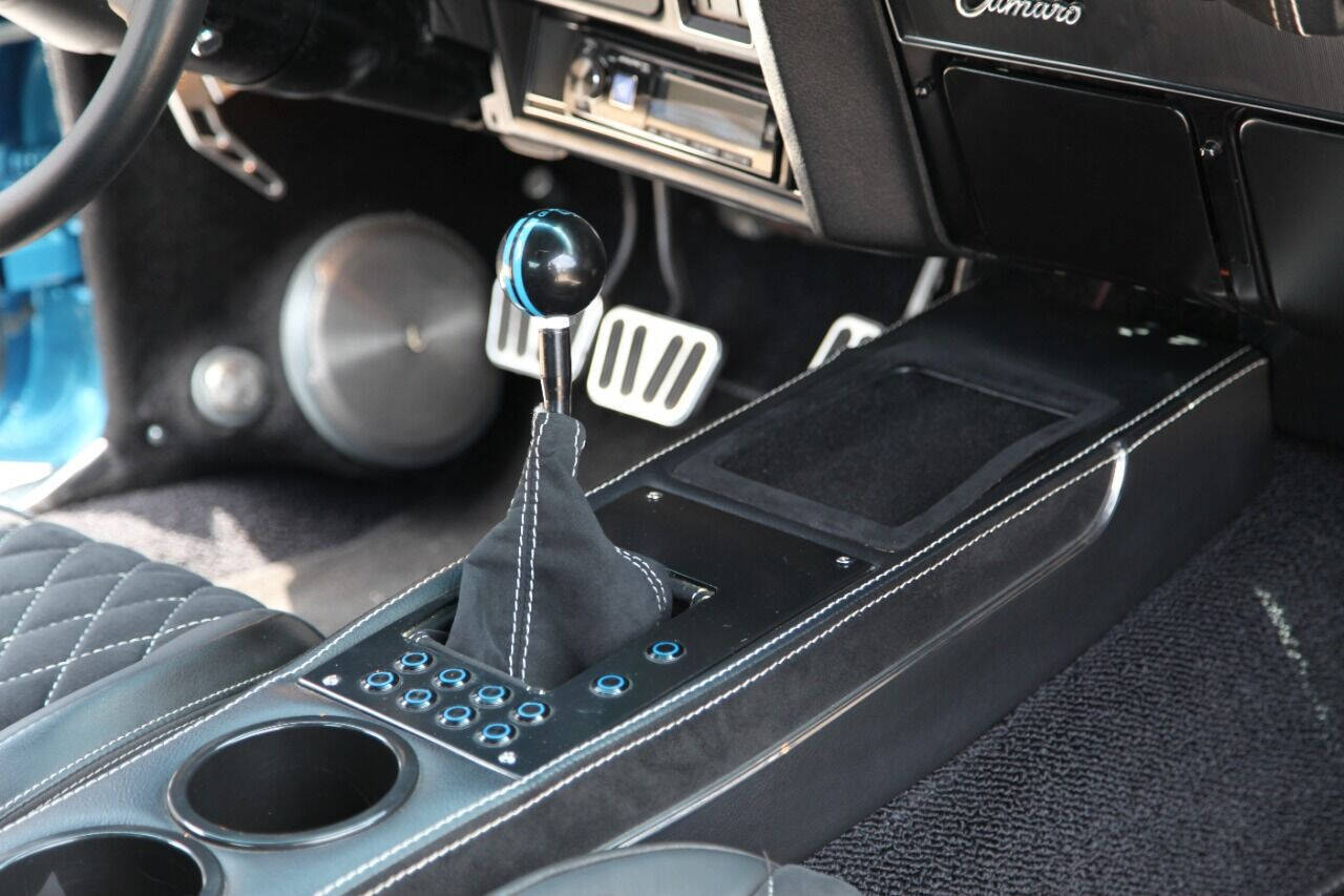 Chevrolet-Camaro-1969-Coupe-8