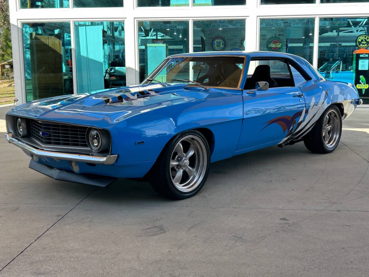 Chevrolet-Camaro-1969-Hatchback-11