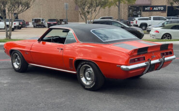 Chevrolet-Camaro-1969-Hatchback-16