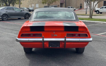 Chevrolet-Camaro-1969-Hatchback-19