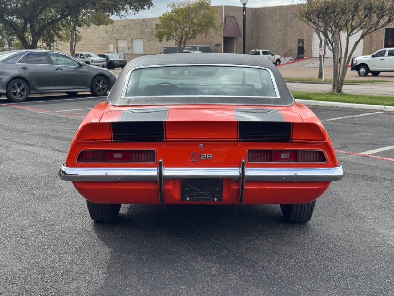 Chevrolet-Camaro-1969-Hatchback-19