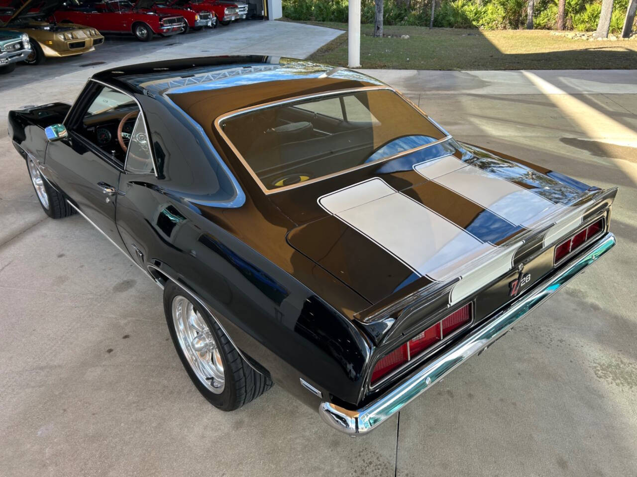 Chevrolet-Camaro-1969-Hatchback-19