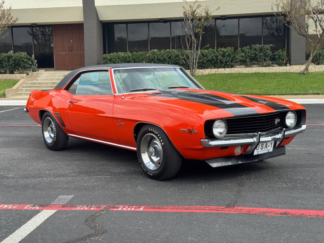 Chevrolet-Camaro-1969-Hatchback-22