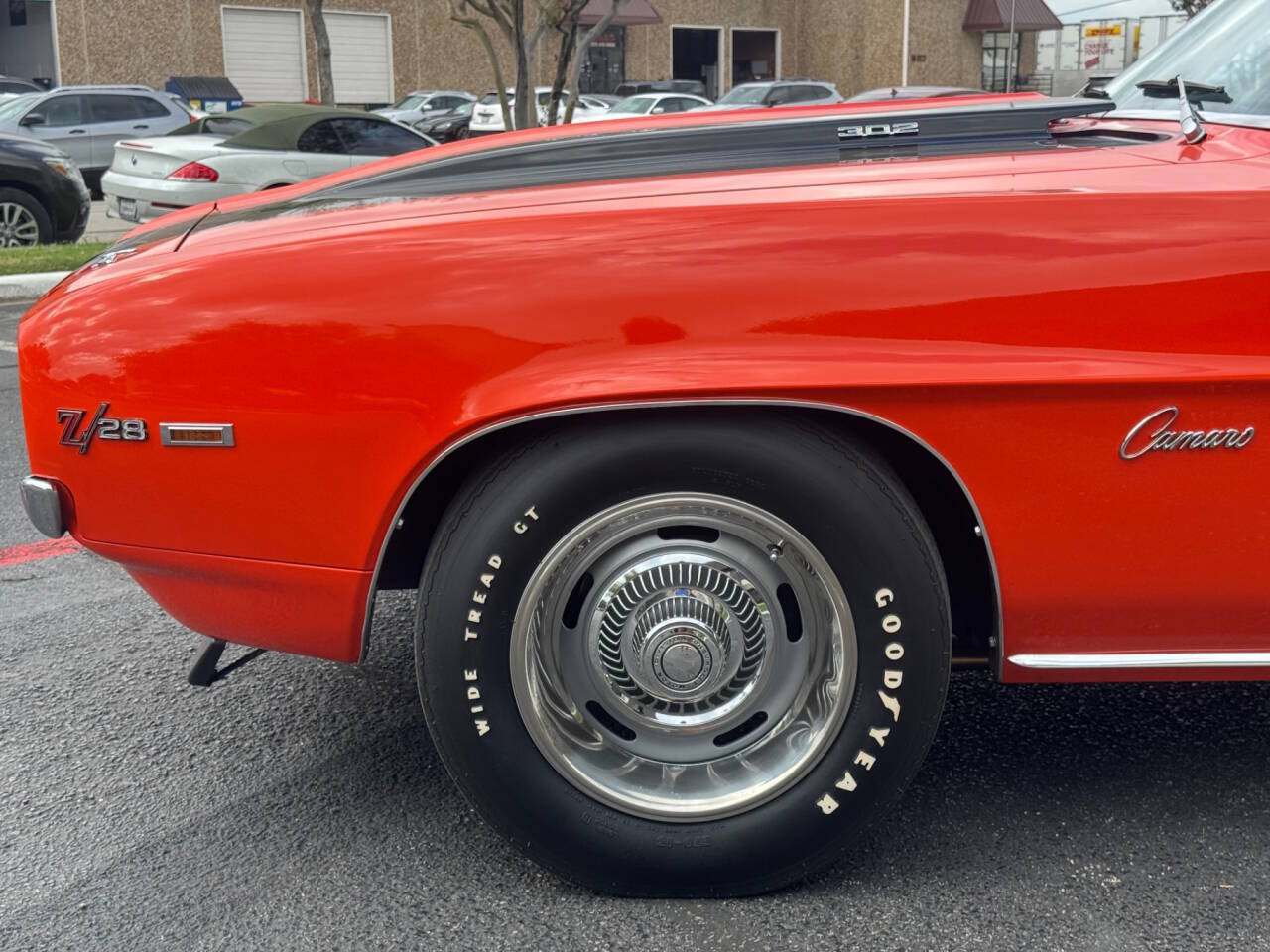Chevrolet-Camaro-1969-Hatchback-24