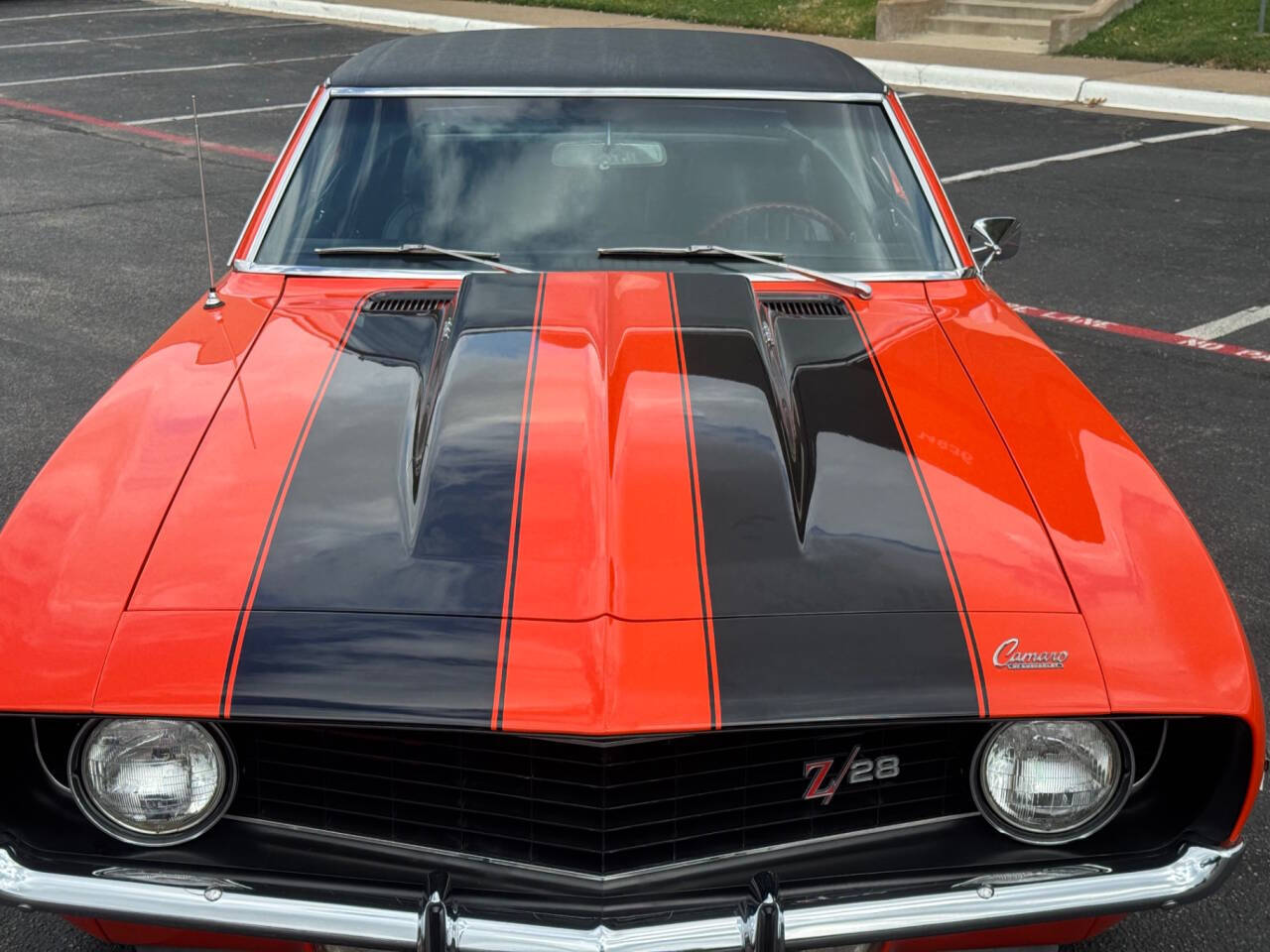 Chevrolet-Camaro-1969-Hatchback-25