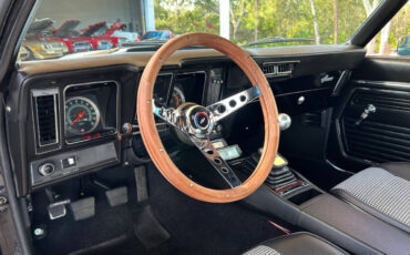 Chevrolet-Camaro-1969-Hatchback-26