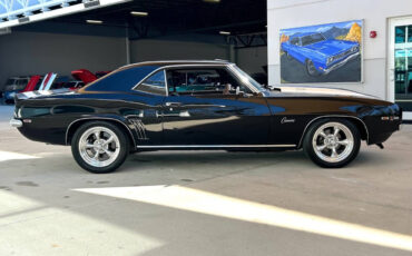 Chevrolet-Camaro-1969-Hatchback-3