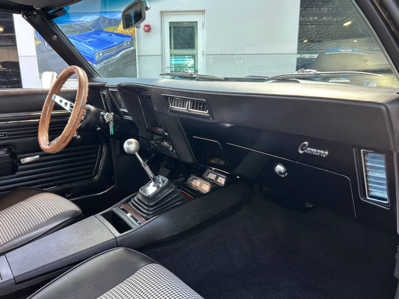 Chevrolet-Camaro-1969-Hatchback-31