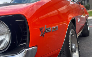 Chevrolet-Camaro-1969-Hatchback-36