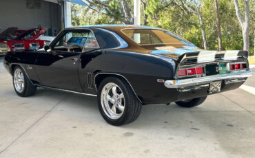 Chevrolet-Camaro-1969-Hatchback-6