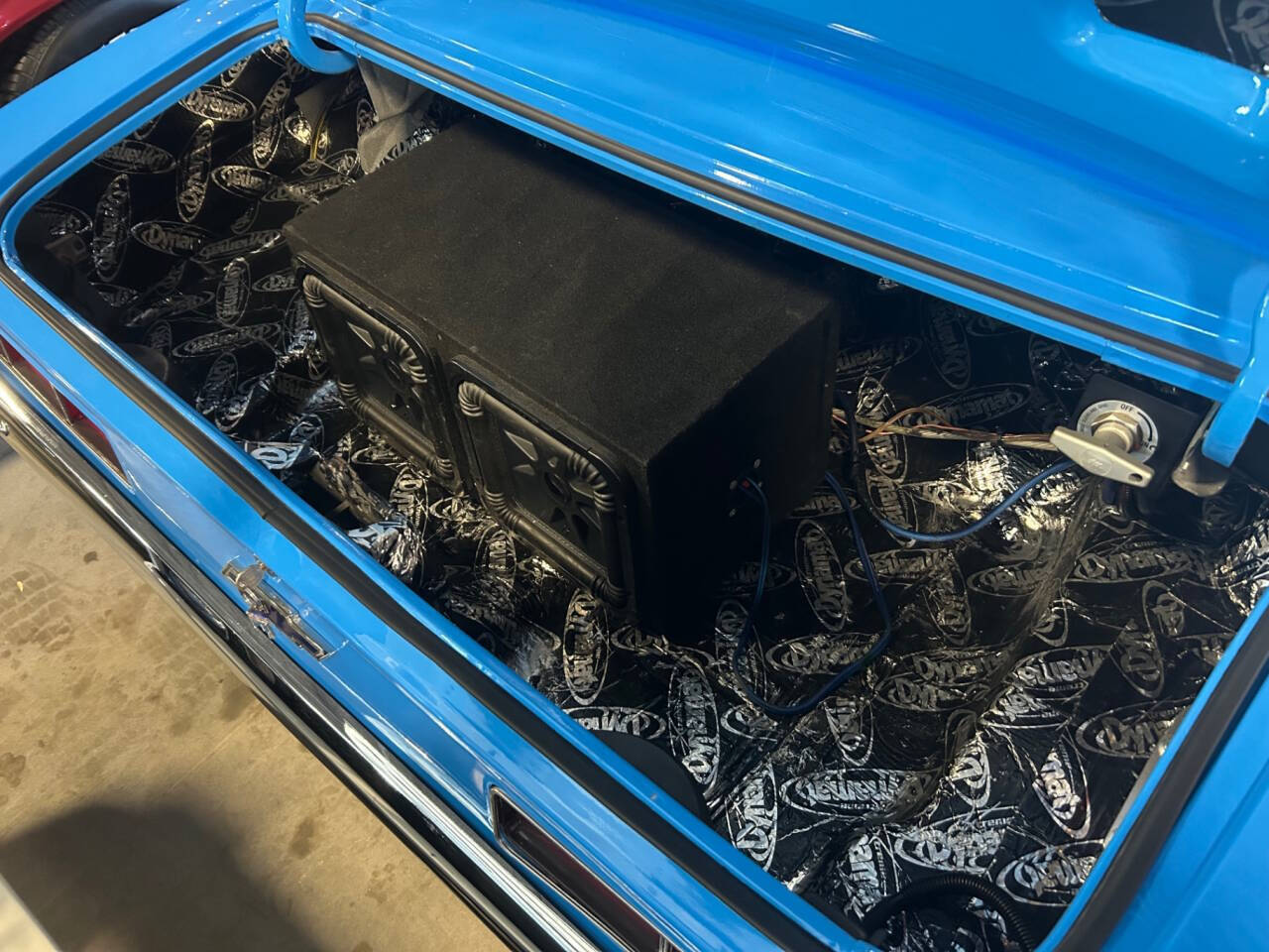 Chevrolet-Camaro-1969-Hatchback-6