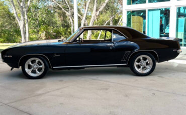 Chevrolet-Camaro-1969-Hatchback-7