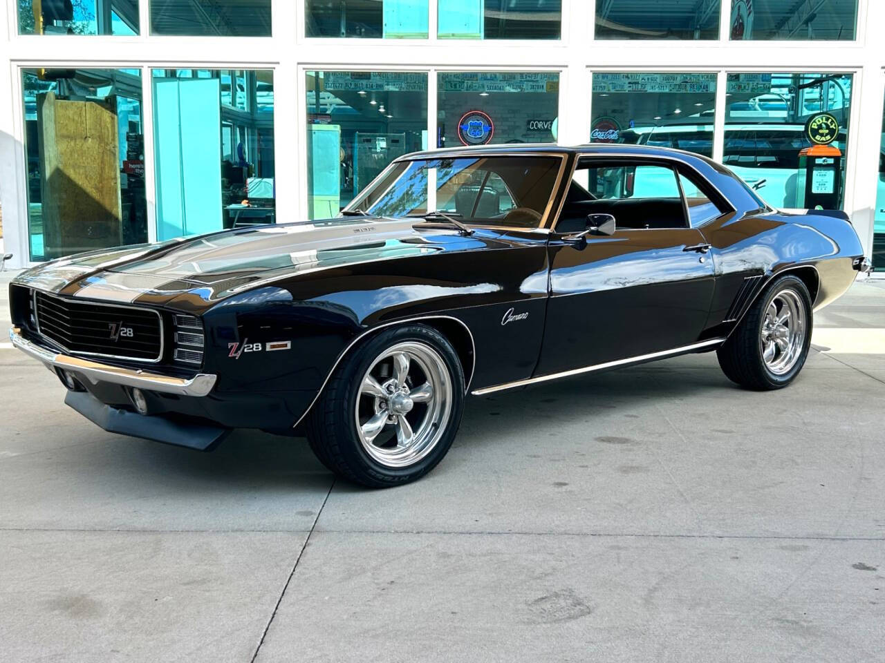 Chevrolet-Camaro-1969-Hatchback-8