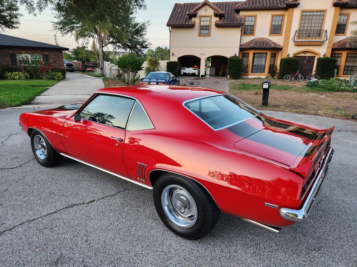 Chevrolet-Camaro-1969-red-3