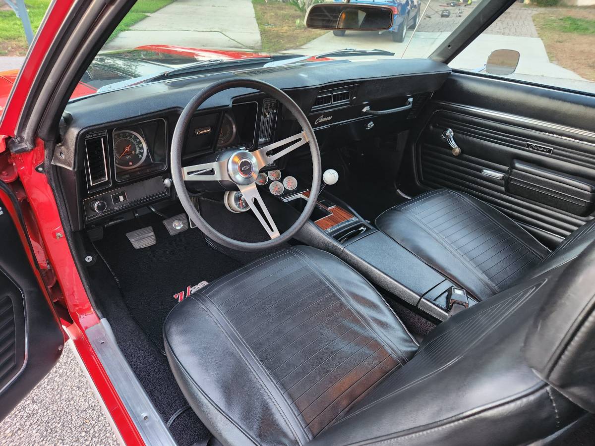Chevrolet-Camaro-1969-red-8