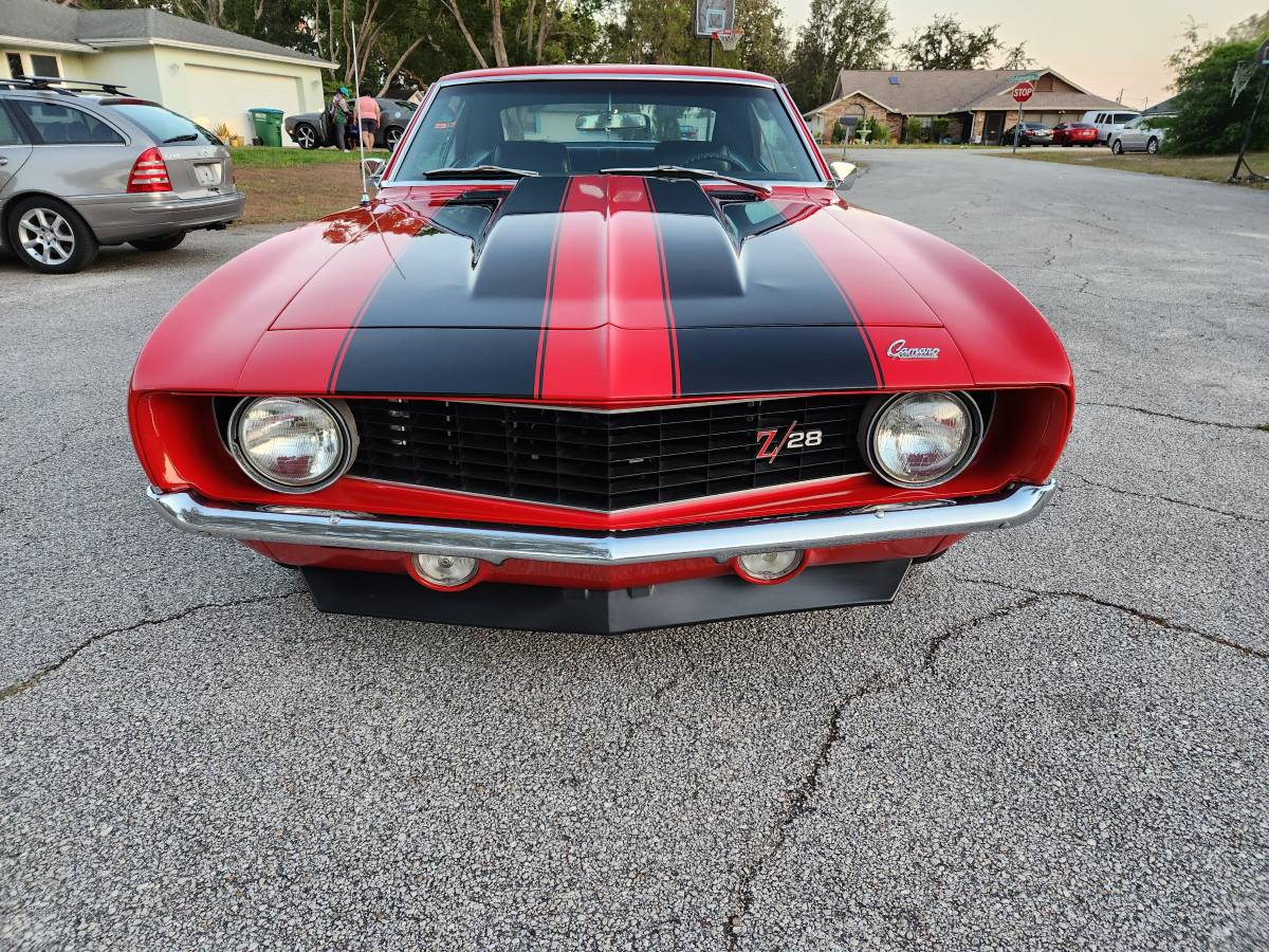 Chevrolet Camaro  1969 red