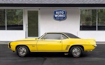 Chevrolet-Camaro-1969-yellow-1